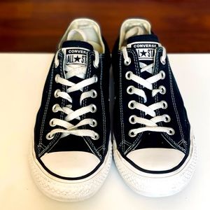 Women’s Converse All Stars